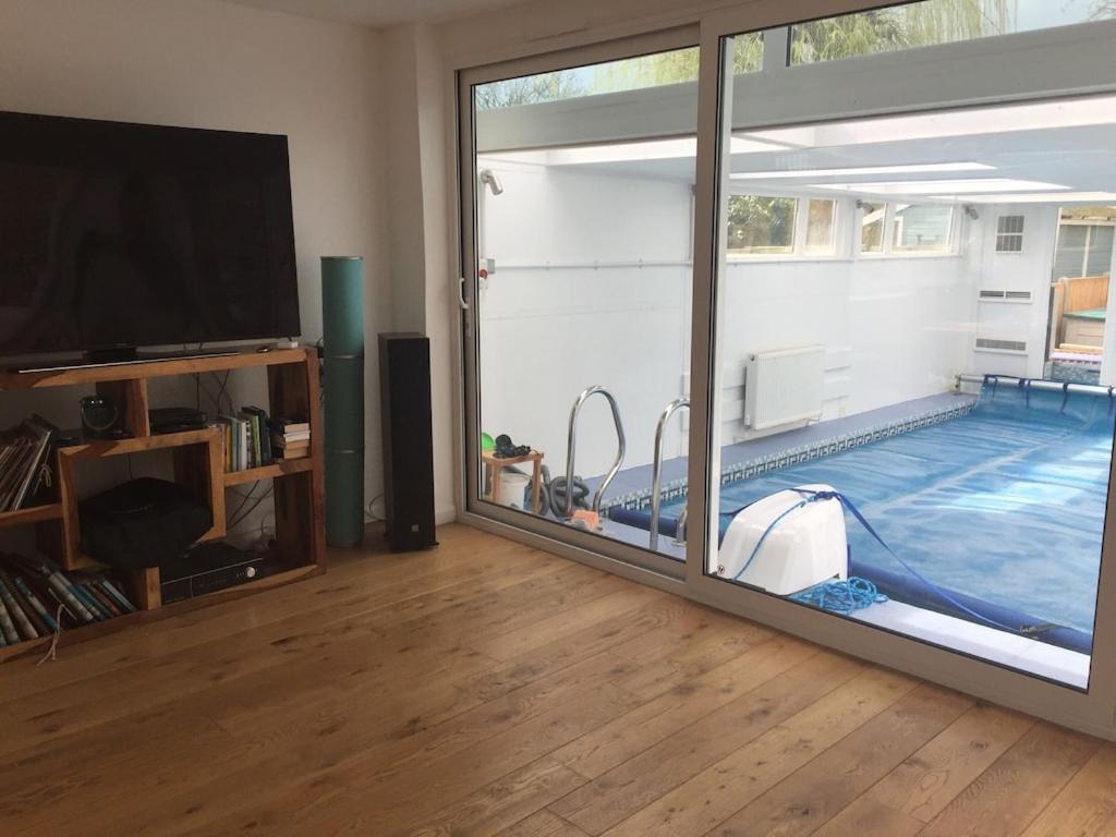 River House With Heated Pool June To Sep & Garden Twickenham Exterior foto