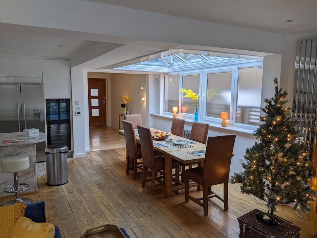 River House With Heated Pool June To Sep & Garden Twickenham Exterior foto