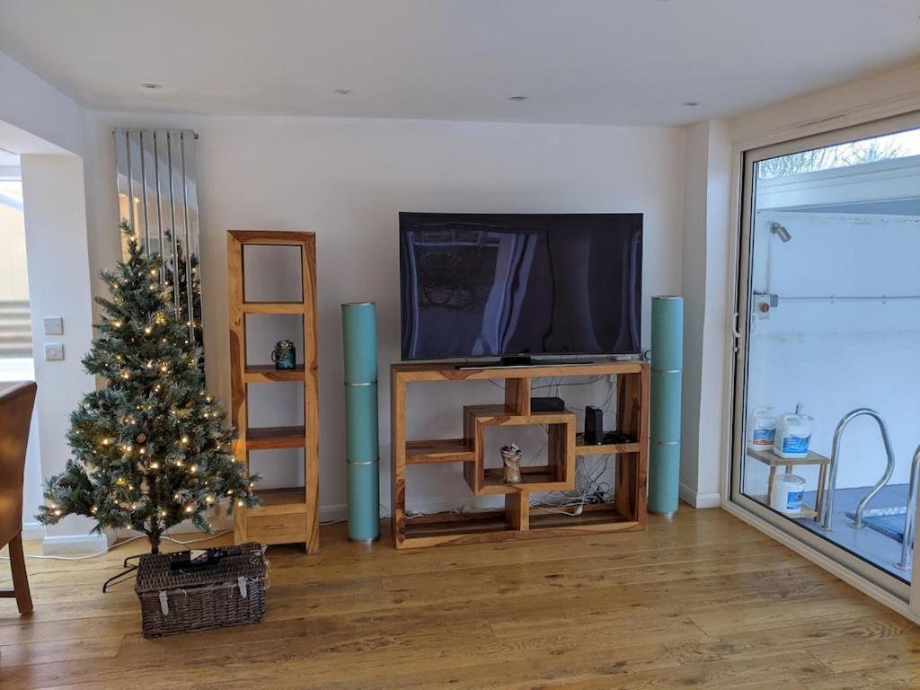 River House With Heated Pool June To Sep & Garden Twickenham Exterior foto